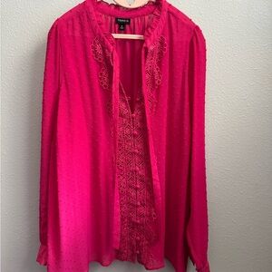 EUC Torrid Fuchsia Lace Accent Blouse Sz 2X